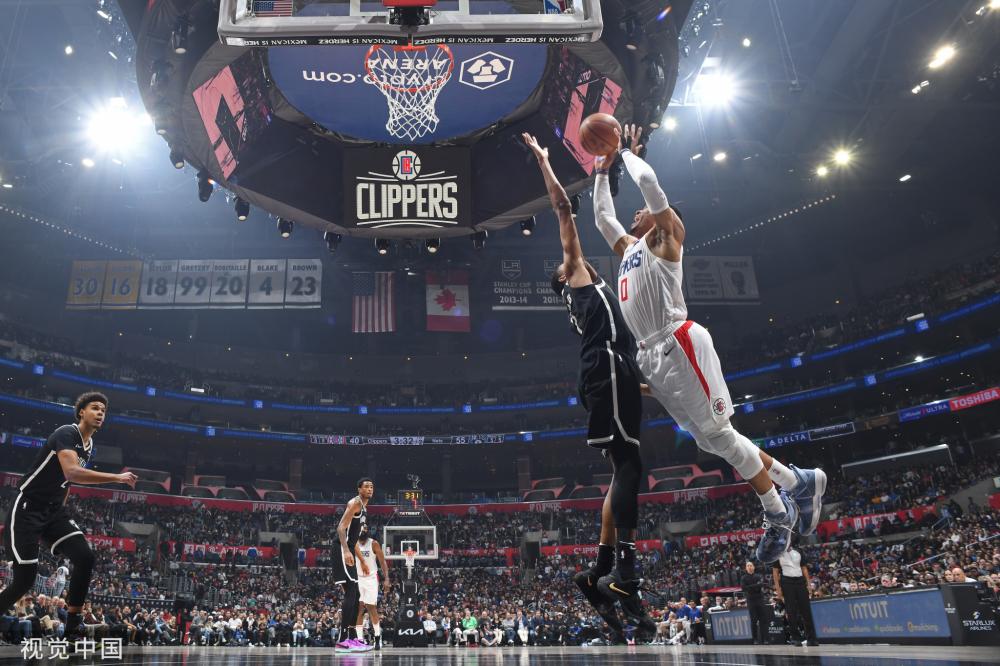 多变的发球 多变的发球